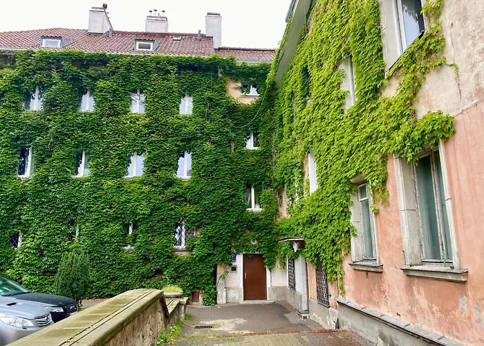 Premium Boczna * Warsaw